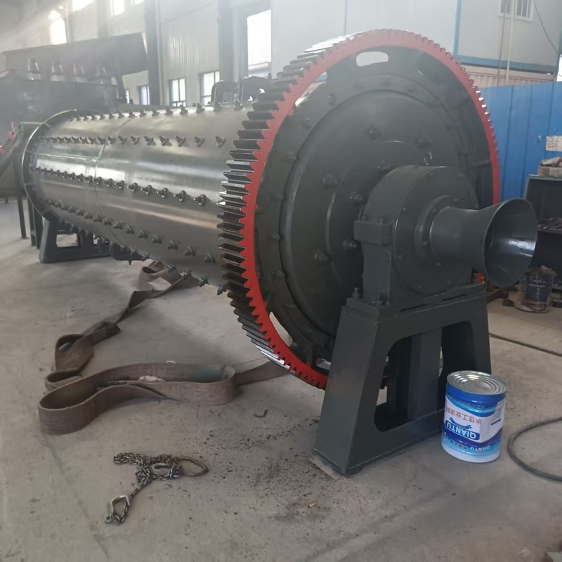 湿式粉砕用1～60t/h容量、7.5～2500kw電力の工業用ボールミル